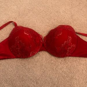 Maiden Form, Love the Lift Push- Up Bra.